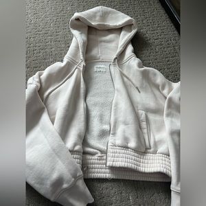 Abercrombie & Fitch Soft A&F Cropped Hoodie